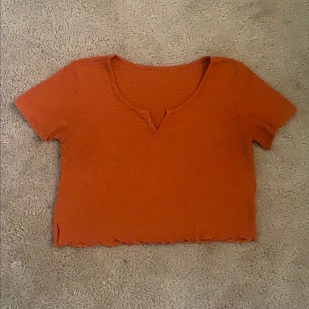 V-neck crop top